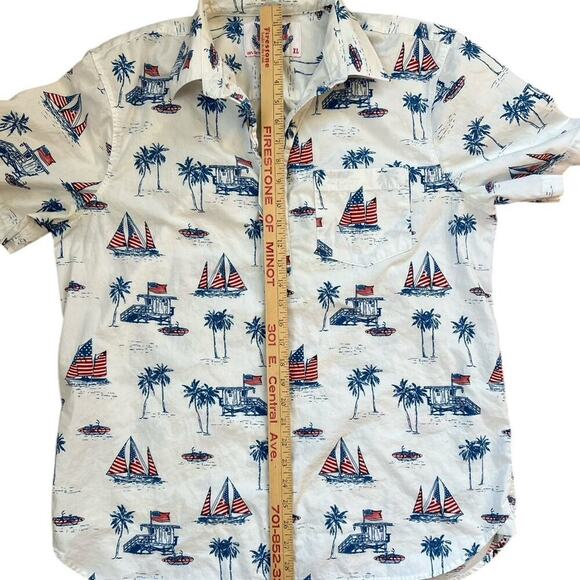 The Nutter men’s size XL, quarter button, short sleeve shirt - Picture 5 of 6